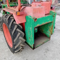 CARRARO 3500 DT + BRACCIO CARICATORE IDRAULICO  ____ TRATTORE GOMMATO