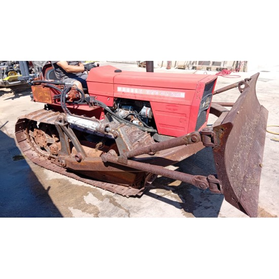 MASSEY FERGUSON 154 C   ____  TRATTORE CINGOLATO