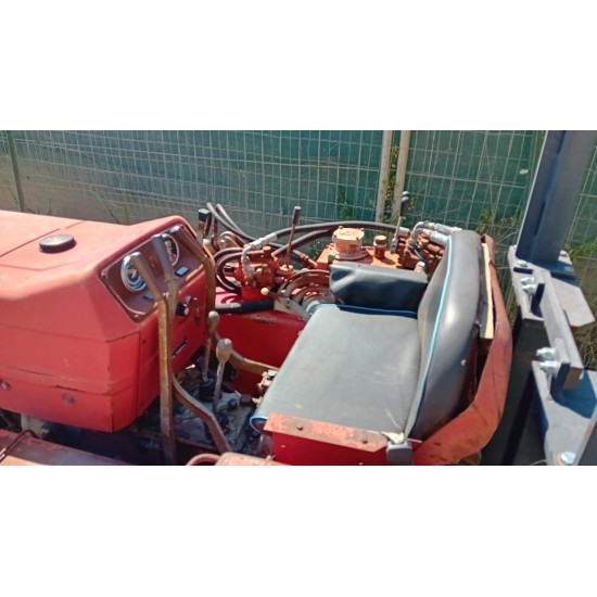 MASSEY FERGUSON 154 C   ____  TRATTORE CINGOLATO