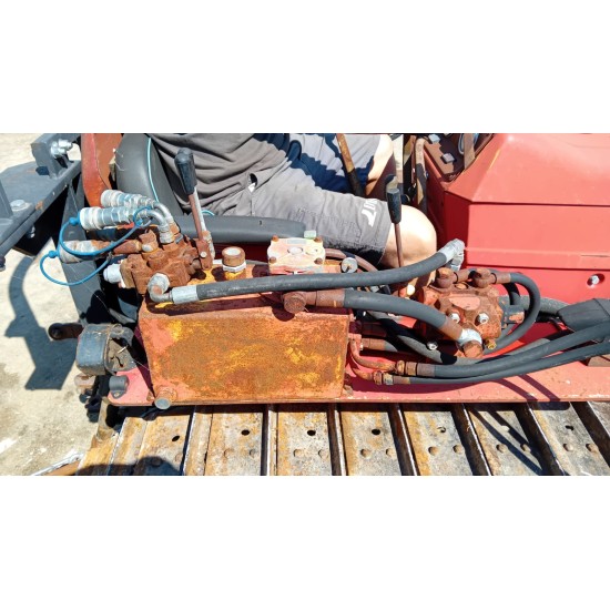 MASSEY FERGUSON 154 C   ____  TRATTORE CINGOLATO