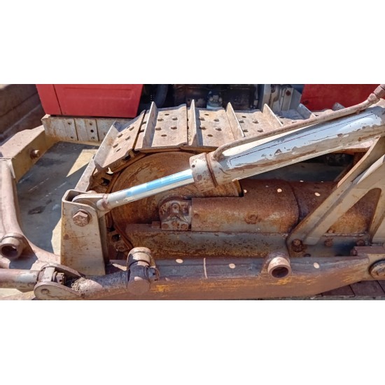MASSEY FERGUSON 154 C   ____  TRATTORE CINGOLATO