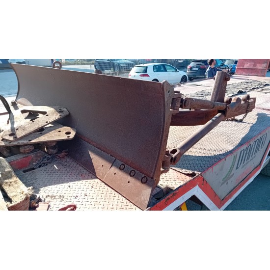 LANDINI 6500 C + LAMA APRIPISTA ARGNANI E MONTI  ___ TRATTORE CINGOLATO