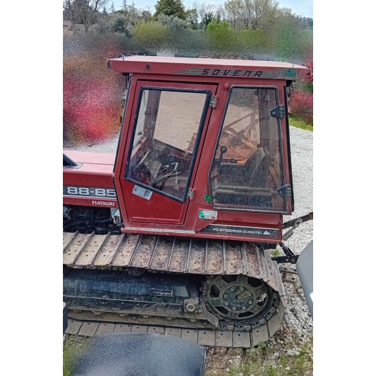 NEW HOLLAND 88-85 C  ___ TRATTORE CINGOLATO