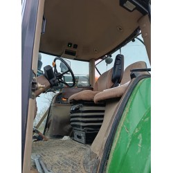 JOHN DEERE 8230 DT____TRATTORE GOMMATO