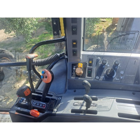 NEW HOLLAND 5640 DT____ TRATTORE
