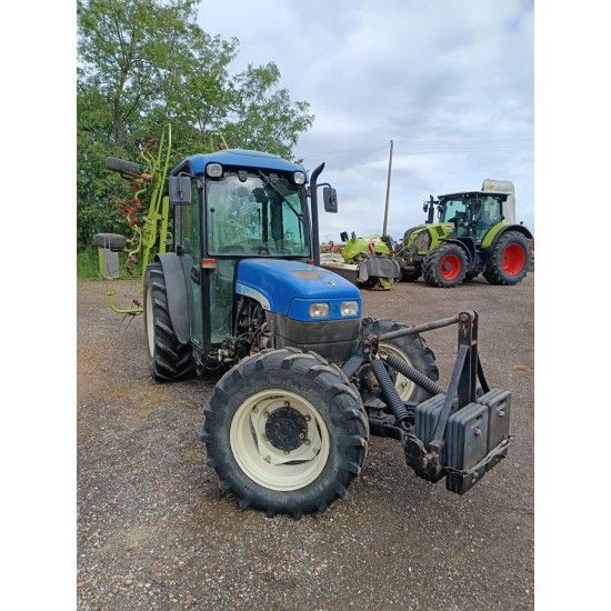 NEW HOLLAND TNF 95 A DT ___ TRATTORE FRUTTETO