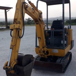 ESCAVATORE JCB 801 S