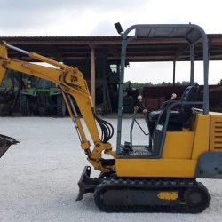 ESCAVATORE JCB 801 S