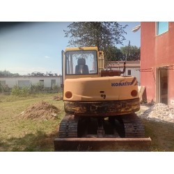ESCAVATORE KOMATSU PC 75