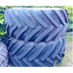 COPPIA GOMME MICHELIN __ 800 / 70 R 32 + CERCHIO