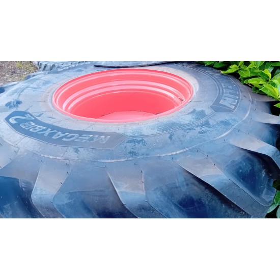 COPPIA GOMME MICHELIN __ 800 / 70 R 32 + CERCHIO