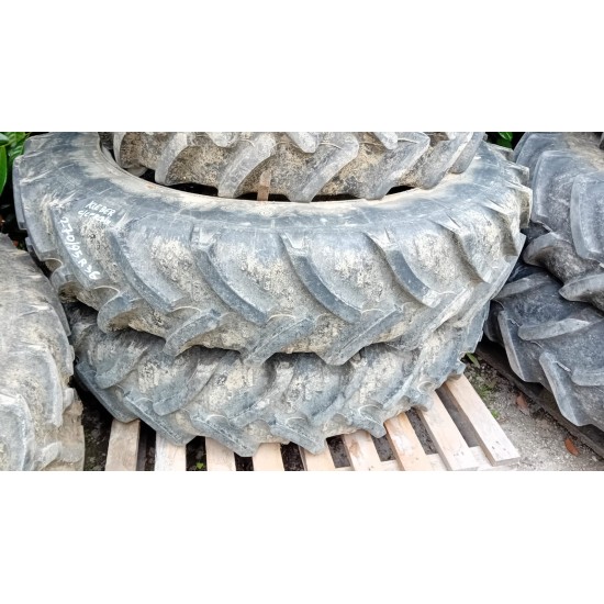 n.4 GOMME CEAT 250/85 R 24 - KLEBER 270/95 R 36 + CERCHI LANDINI