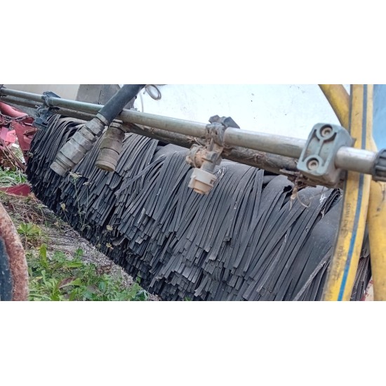 SPAZZATRICE V.EMME  PER PANNELLI SOLARI