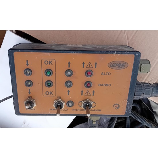 SPAZZATRICE V.EMME  PER PANNELLI SOLARI