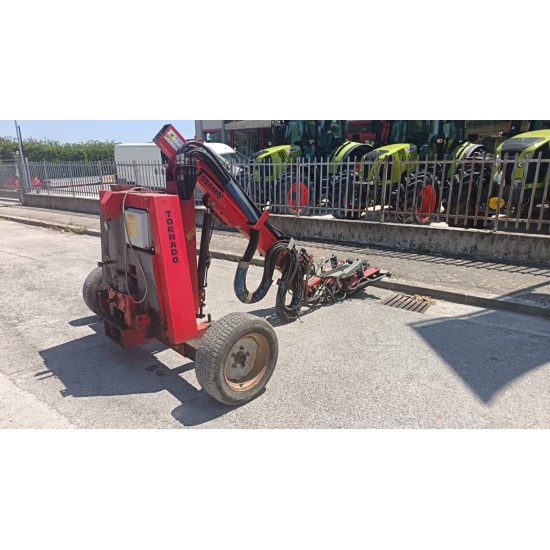 SCUOTITORE BERARDINUCCI TORNADO P 70 N
