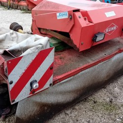 FALCIACONDIZIONATRICE KUHN FC 313 F - LIFT CONTROL _ FRONTALE _ RULLI