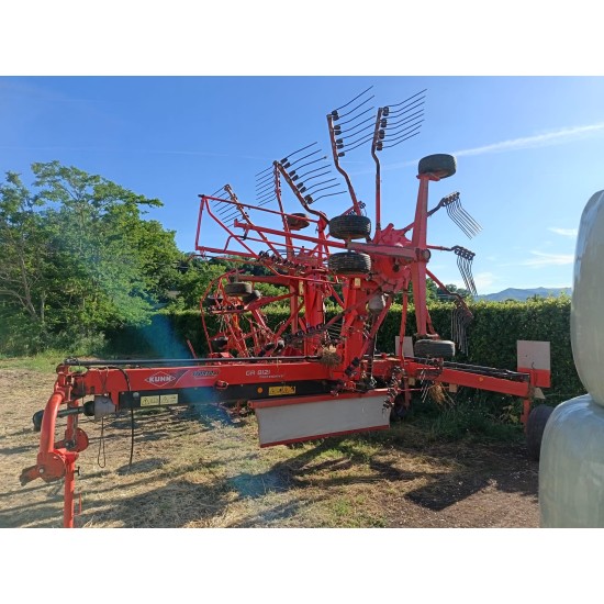 RANGHINATORE KUHN GA 8121